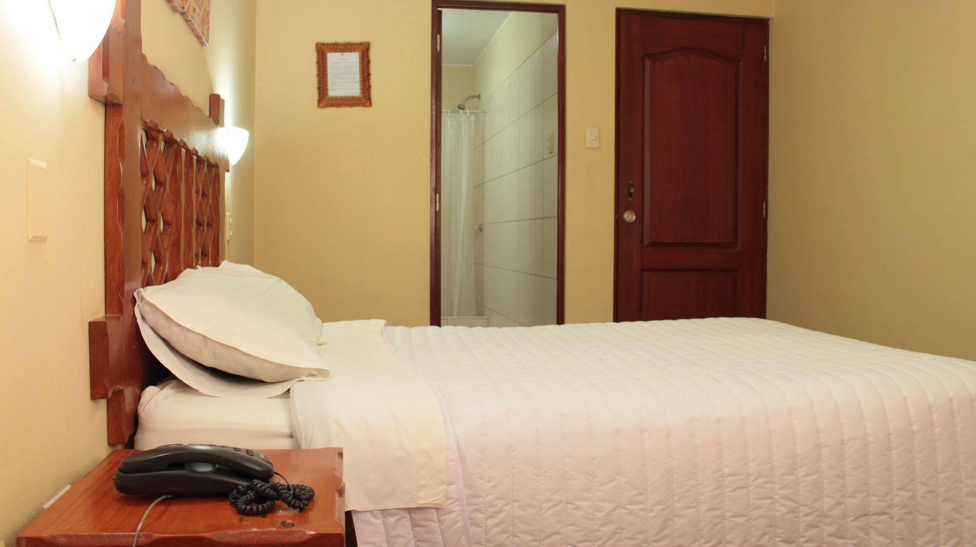 Pretty House Hotel Лима Екстериор снимка